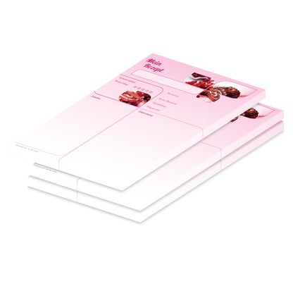 rezeptblock schokobiskuit, a4, rosa-weiße optik mit aufgedrucktem biskuitkuchen und platz für zutaten und zubereitungsschritte, 3er set