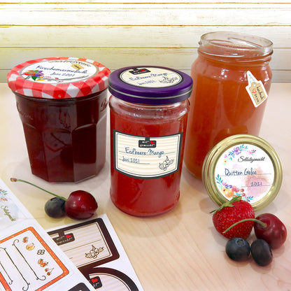 marmeladenetiketten auf marmeladengläsern