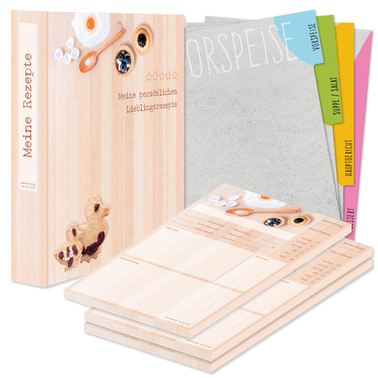rezeptordner komplett-set backen, a4, rezeptordner backen beige optik mit abgebildeten backzutaten und keksen und der aufschrift meine persönlichen lieblingsrezepte, mit drei passenden rezeptblöcken backen und passenden registern