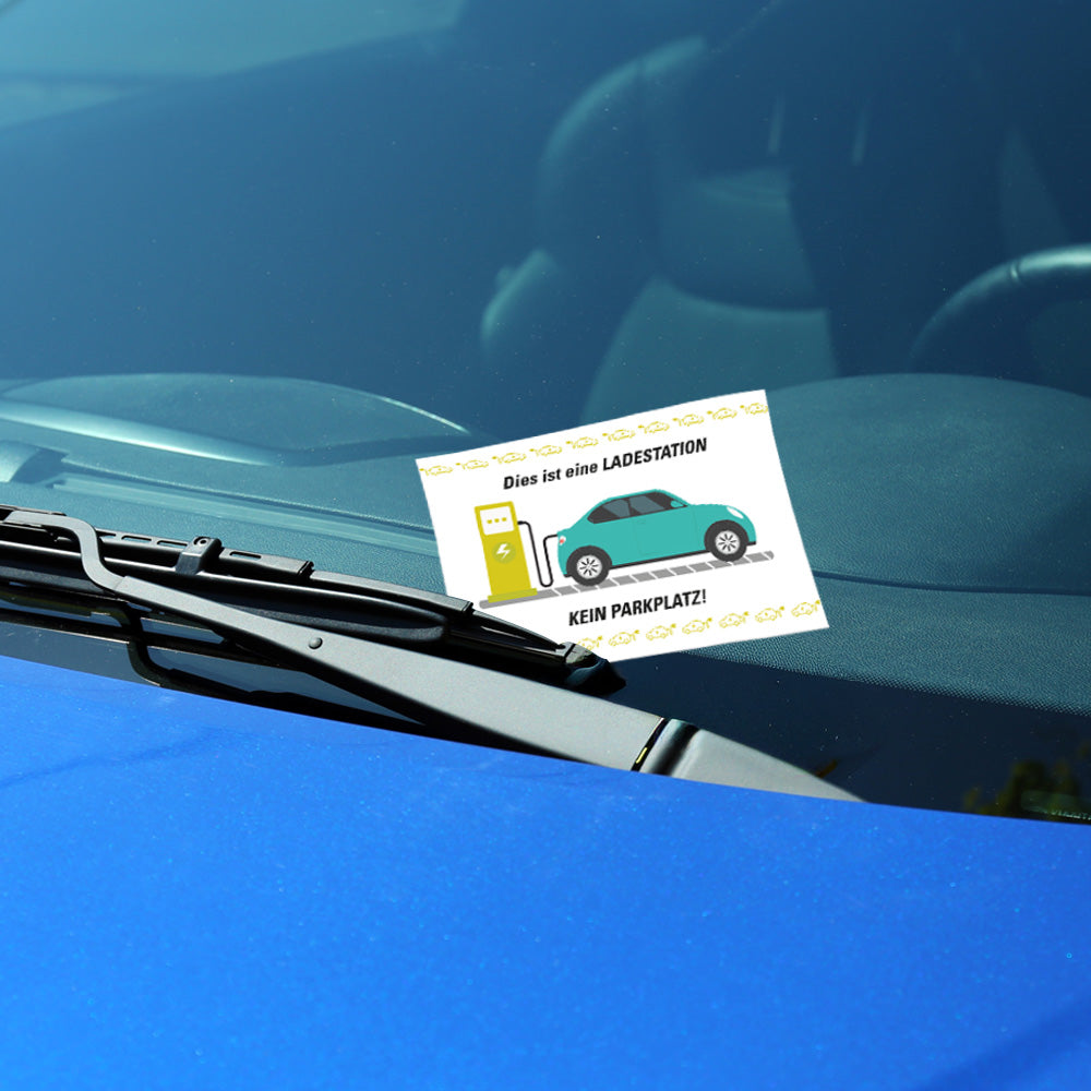 flyer scheisse geparkt "elektroauto ladestation" an windschutzscheibe